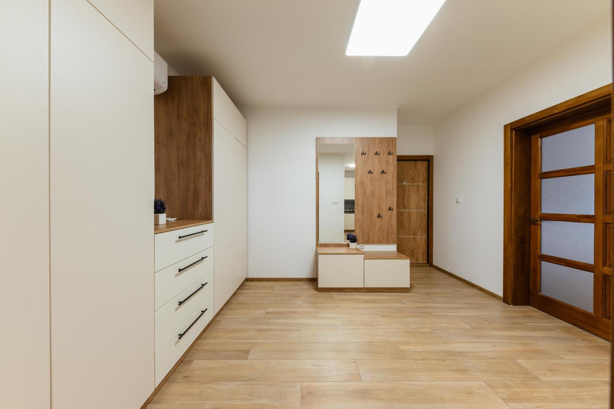 Luxury Apartments Uzhorod Esterno foto
