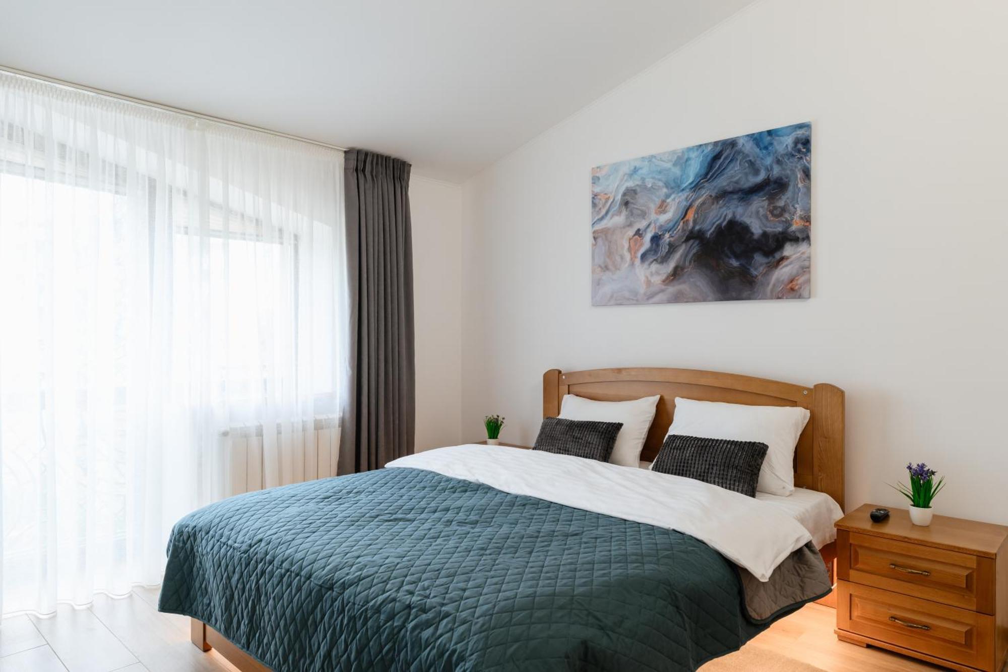 Luxury Apartments Uzhorod Esterno foto