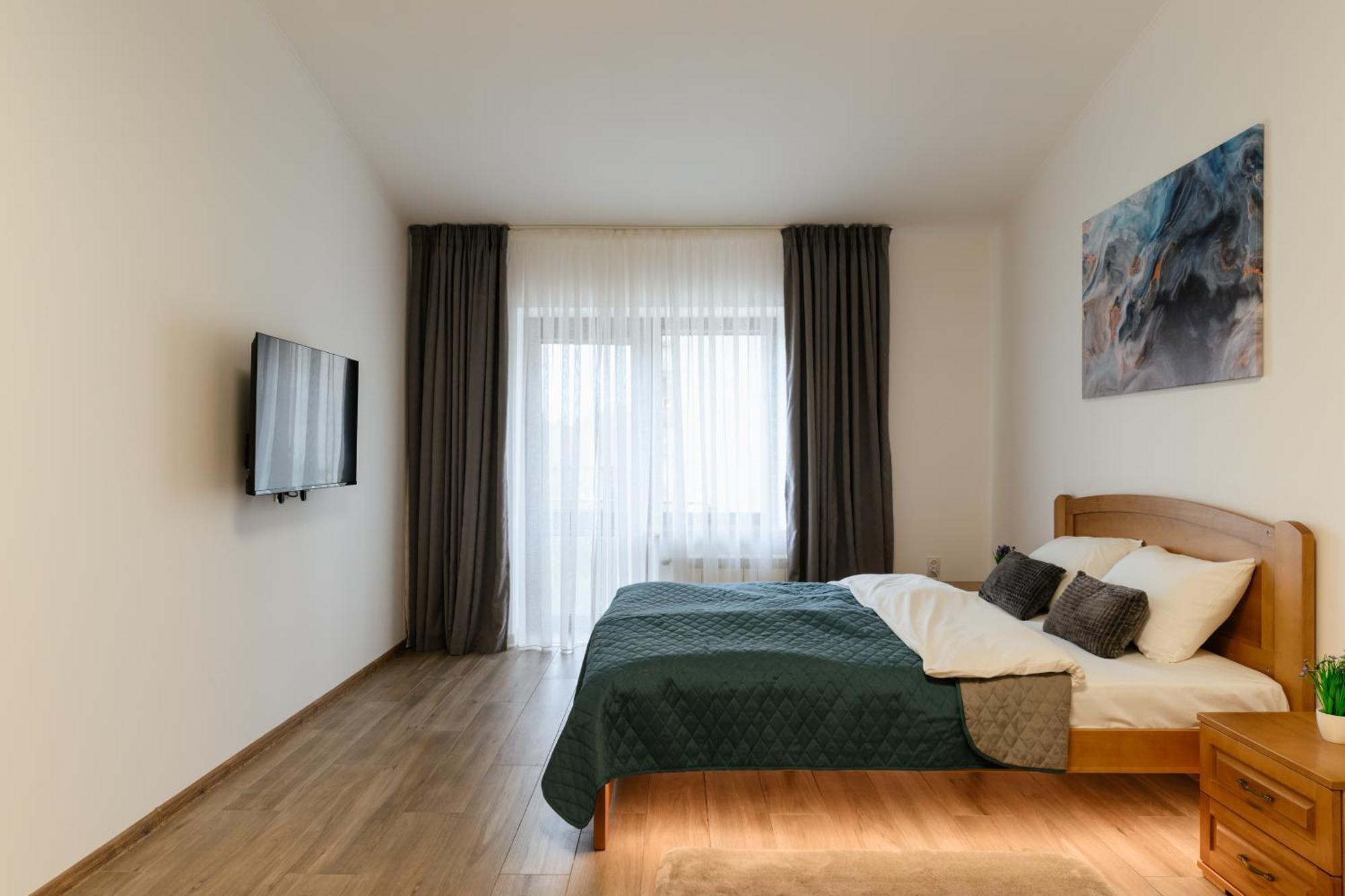 Luxury Apartments Uzhorod Esterno foto
