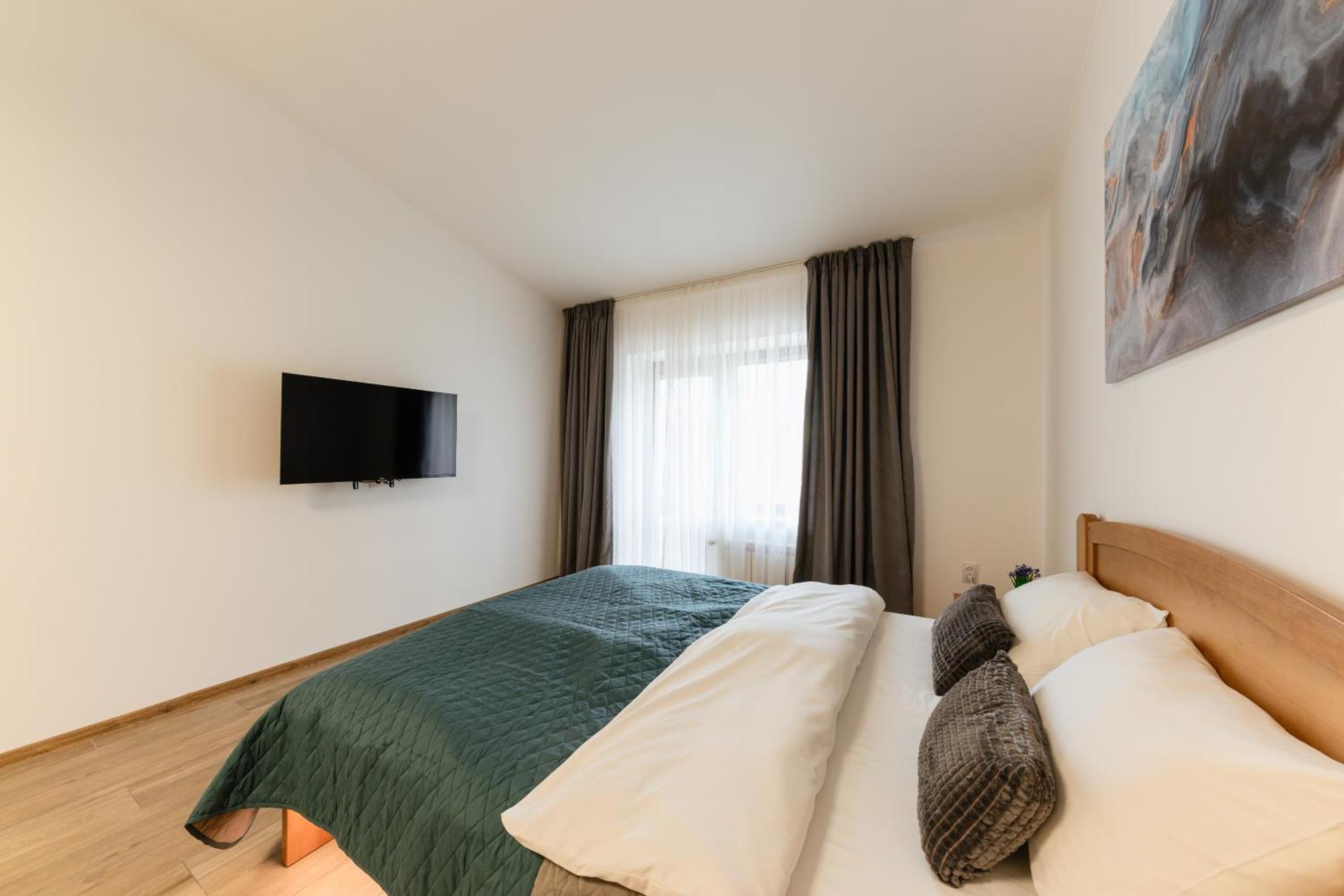 Luxury Apartments Uzhorod Esterno foto